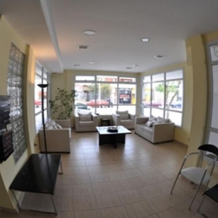 Hotel Tandil Puerto Madryn Kültér fotó