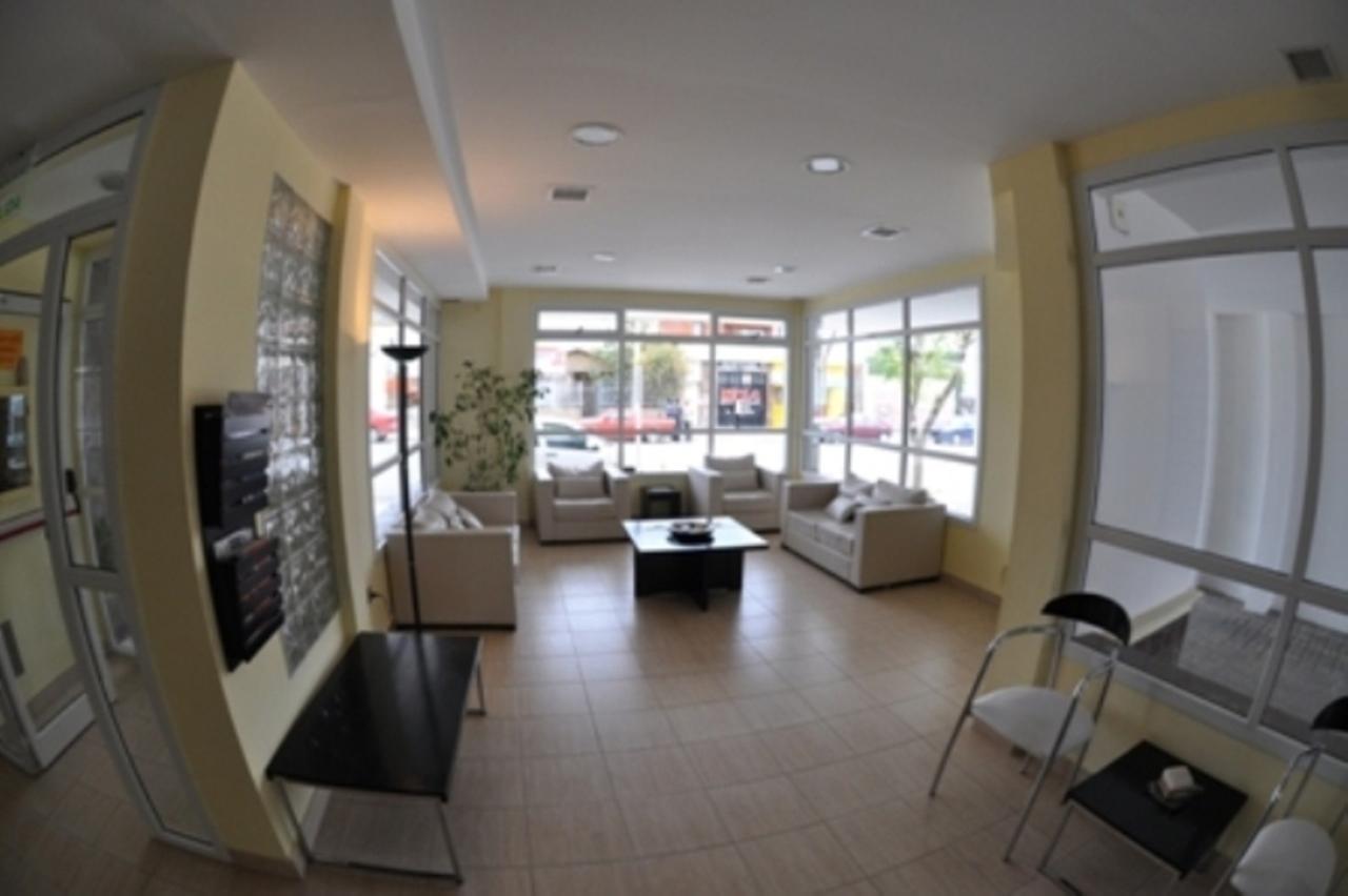 Hotel Tandil Puerto Madryn Kültér fotó