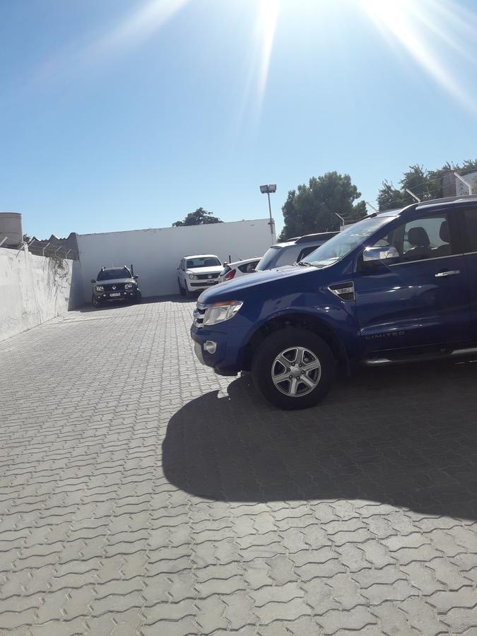Hotel Tandil Puerto Madryn Kültér fotó